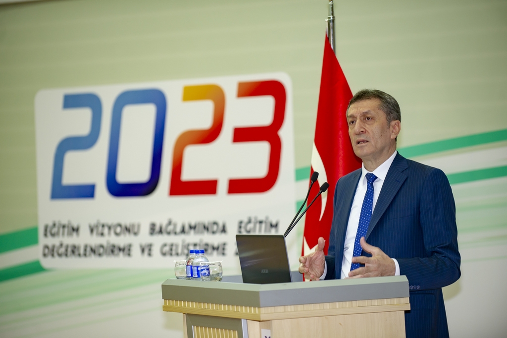 2023 Eğitim Vizyonu Bağlamında Eğitim Değerlendirme ve Geliştirme Zirvesi 
